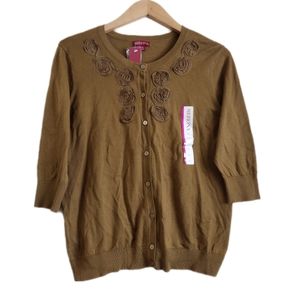 💥50% off bundles💥 rosette cardigan